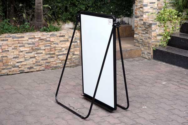 Bảng Flipchart Silicon chân chữ U FB66 (70x100)