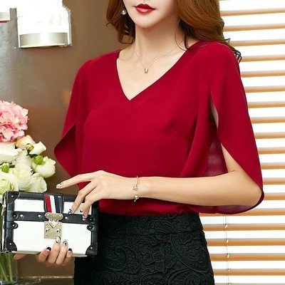 ÁO KIỂU CỔ TIM TAY LOE XẺ CÁCH ĐIỆU