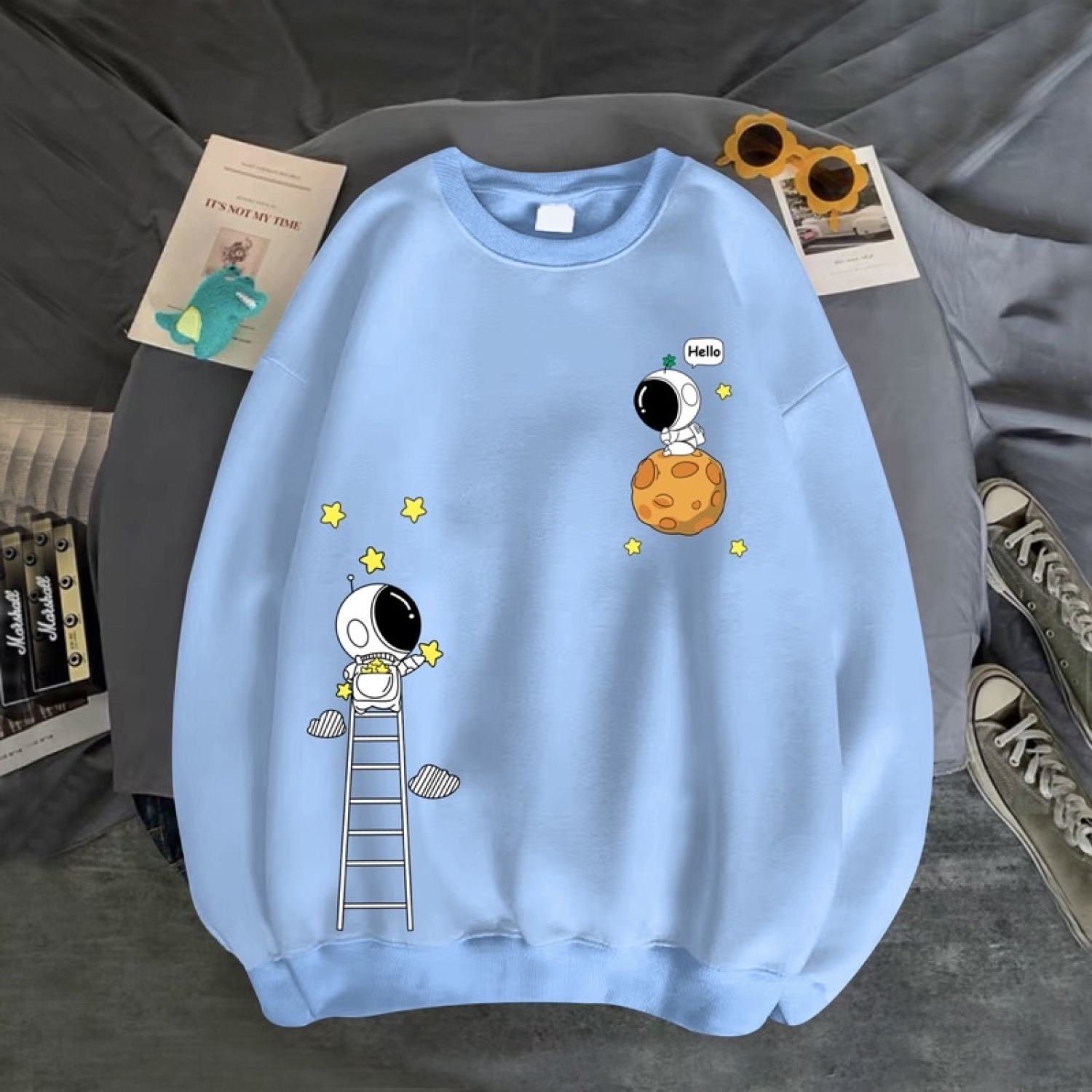 [Hoàn Tiền 15%] Áo sweater in phi hành gia leo thang siêu xinh (có 14 màu lựa chọn)