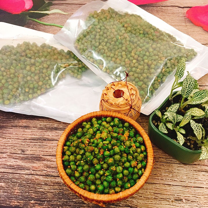 ĐẬU HÀ LAN SẤY TỎI ỚT 500G-thơm cay