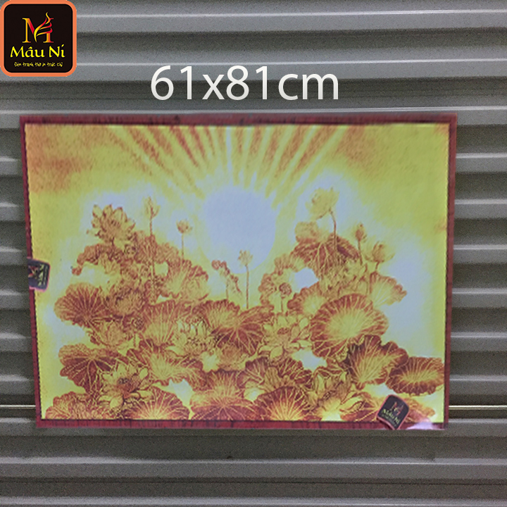 TRANH BÀN THỜ dán tường Bàn Thờ Thần Tài Mâu Ni - Kt 61X81cm - Sen Hội Tụ Tỏa , Bày Đồ Thờ Ông Địa, bát hương, lư hương, đồ thờ bát tràng, đồ thờ cúng, bộ đồ thờ, bộ bát hương, bát nhang, bát thờ, bát cúng, đèn thờ cúng, đèn cúng phật, tủ thờ