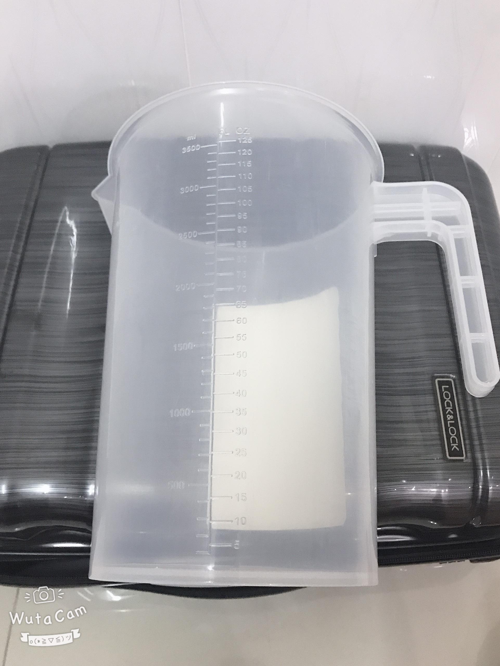 [HCM]Ca Đong Nhựa Chia Vạch 1000-2000-3500ml