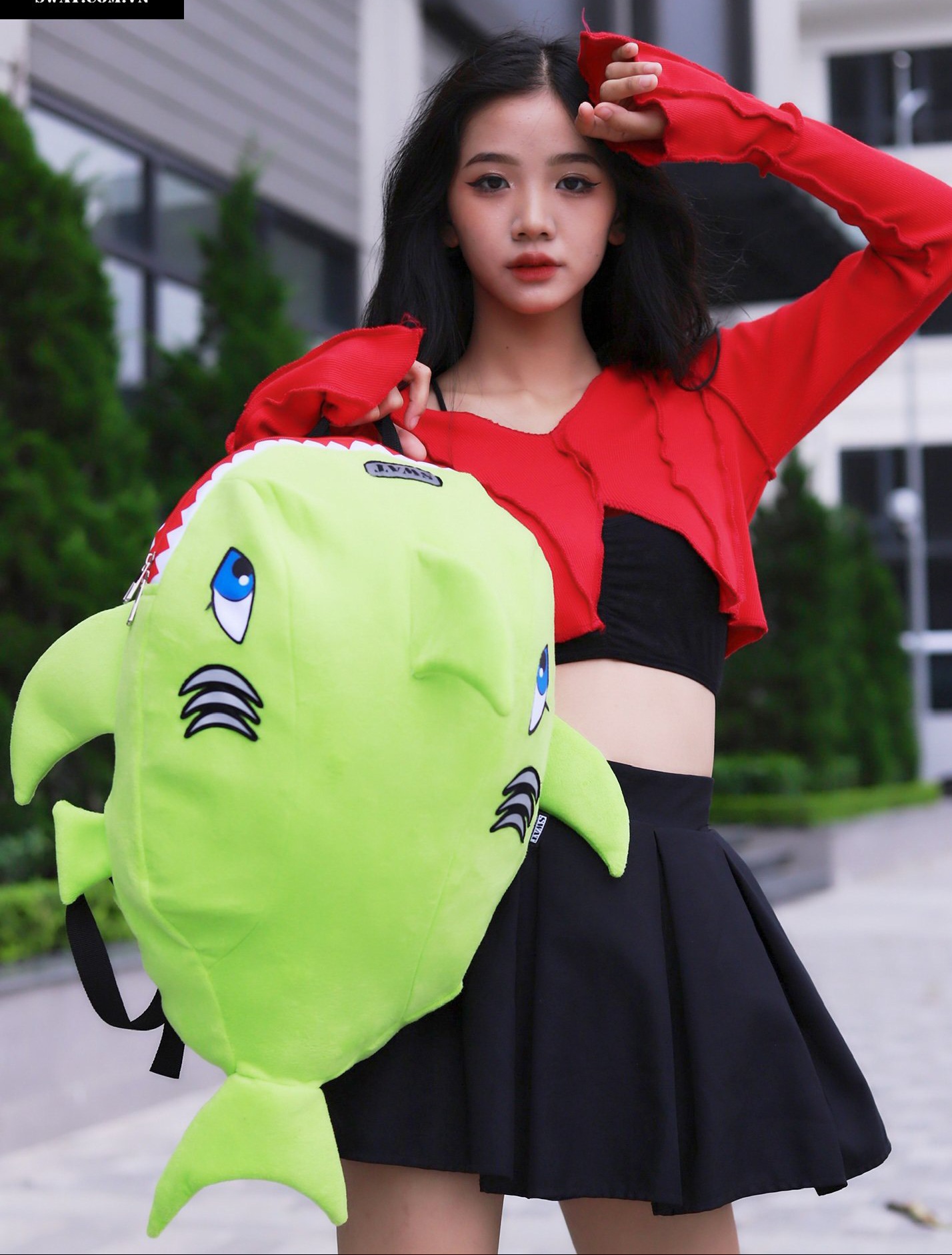 Balo cá mập nhung siêu dễ thương