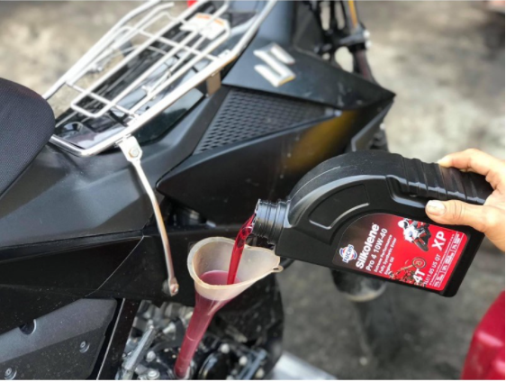 1L4 Nhớt FUCHS SILKOLENE PRO 4 10W40 XP ( 1 Lít+400ml )