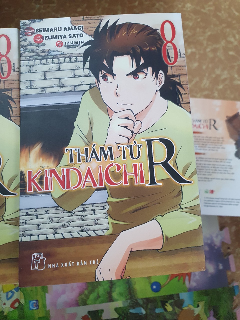 Kindaichi R lẻ có ố nhẹ