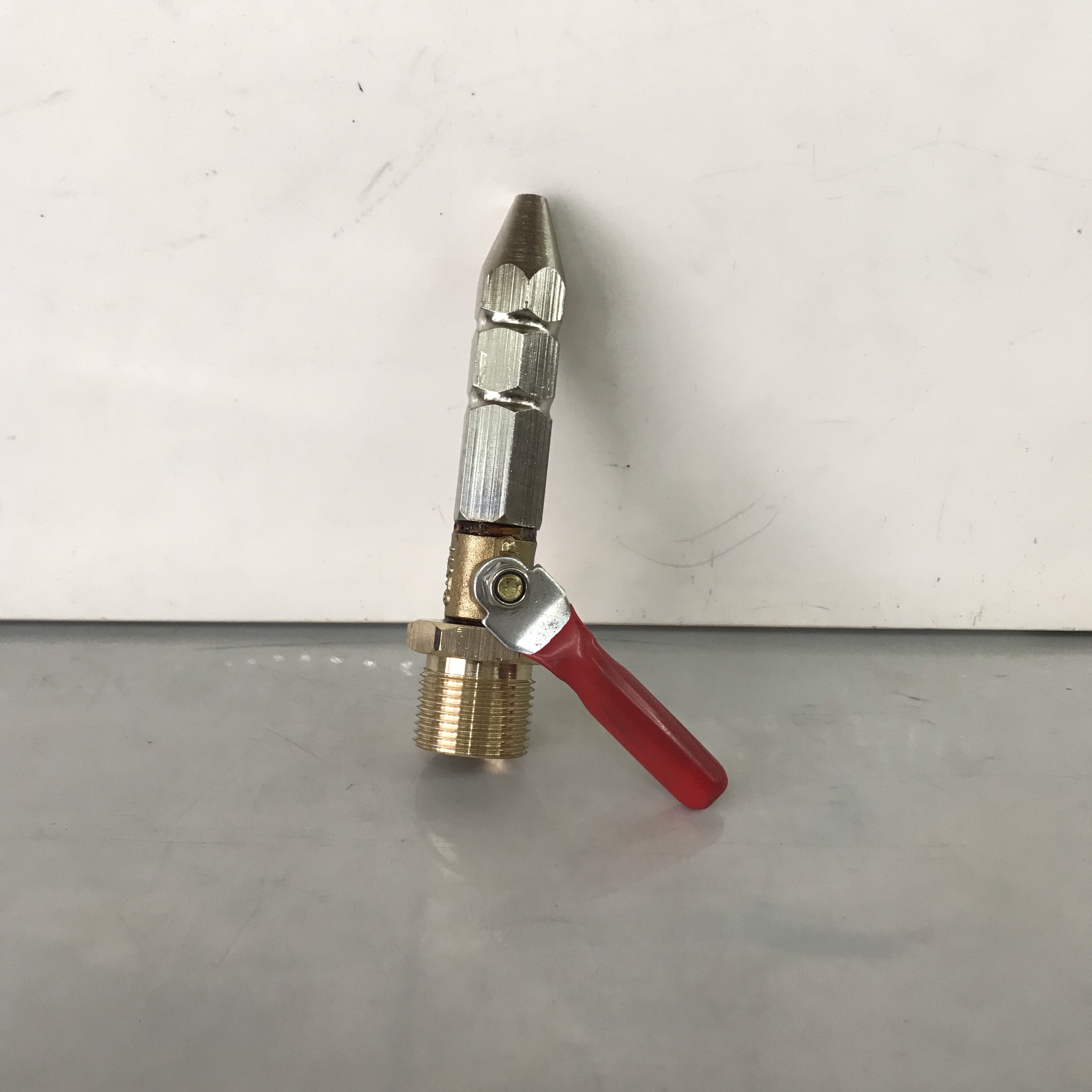 Béc Rửa Xe Và Máy Lạnh Ren Ngoài 22mm