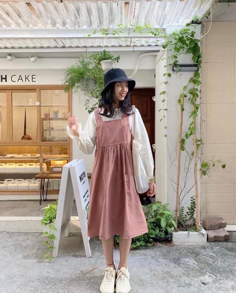 Set Đầm Yếm Hồng kèm áo tay bo
