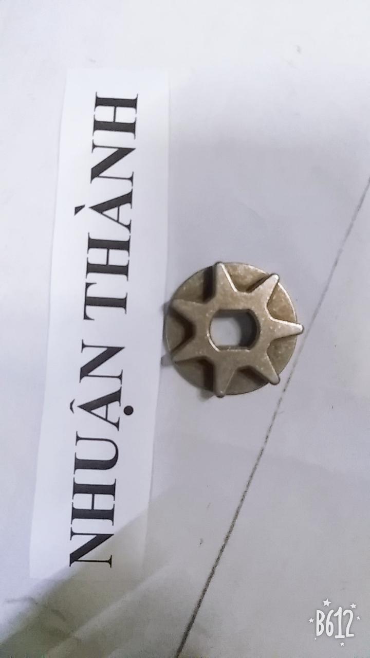 Bánh răng (nhông) máy cưa xích điện 5016/6018/405