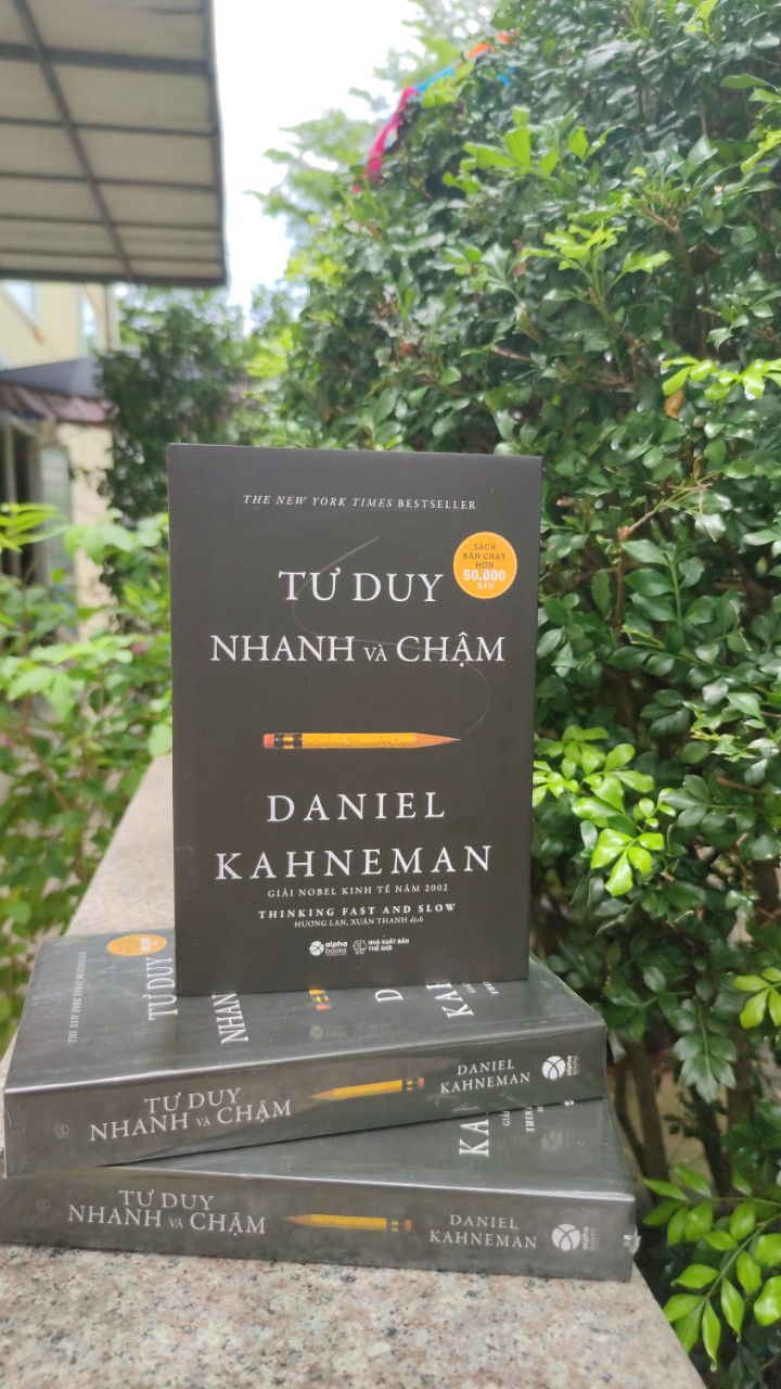 Tư Duy Nhanh Và Chậm - Bìa cứng (Bản đặc biệt 2021) - AlphaBooks