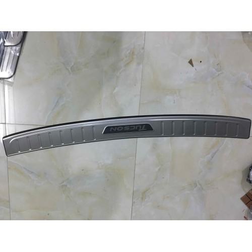 Bậc cốp ngoai tucson 2019 inox