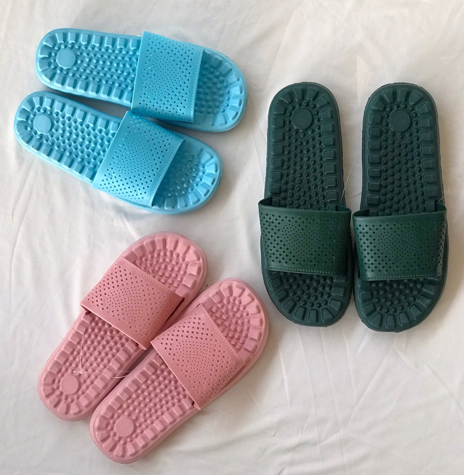 Dép nhựa dẻo đi trong nhà (form nhỏ khách nhớ nhích size ạ)