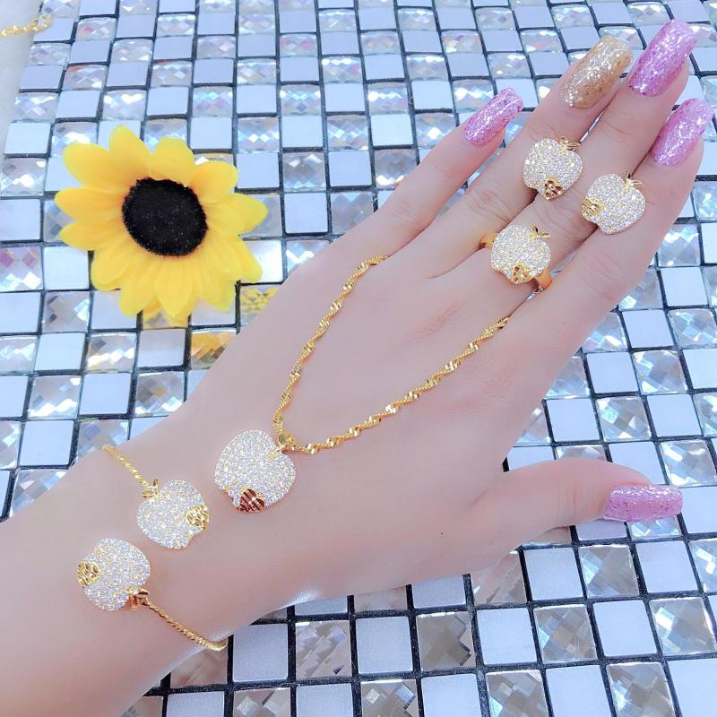 Bộ Nữ Trang Vàng Trắng - Givishop - B4090724 - Bền Màu, Sáng Như Vàng Thật, Chất Liệu Bạc Thái, Không Đen - Thiết Kế Đi Tiệc - { lắc tay nữ vàng 18k, bộ nữ trang cưới vàng 24k, bộ nữ trang vàng trắng, vàng cưới bộ, lắc tay nữ bằng vàng}