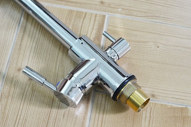 Vòi rửa bát nóng lạnh 3 đường nước