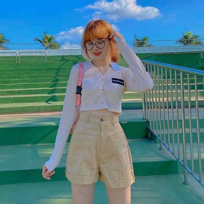 Áo Croptop Cài Nút Cổ V Xinh Xắn🌹