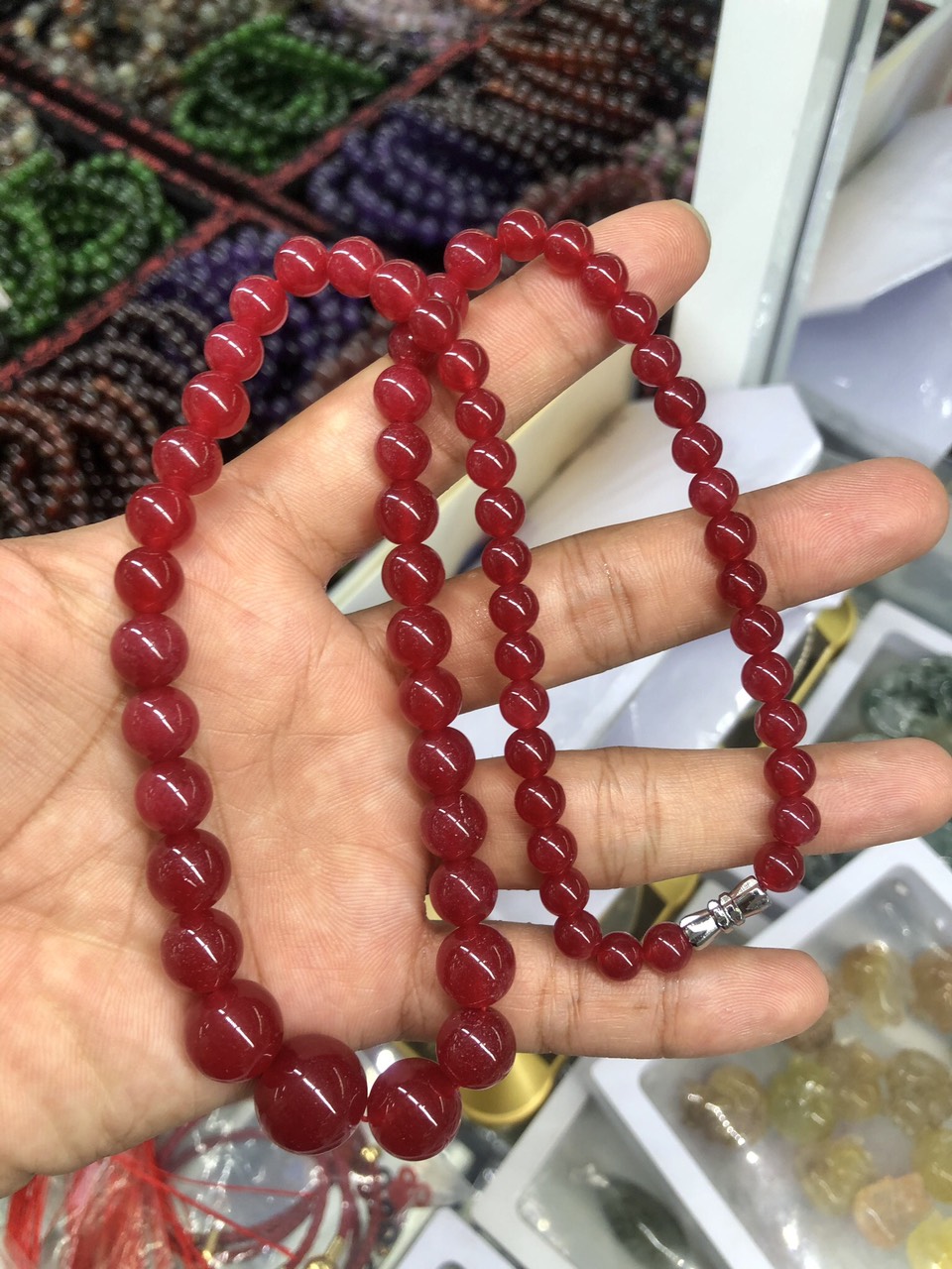 Dây chuyền, chuỗi đeo cổ phong thủy đá thạch anh đỏ