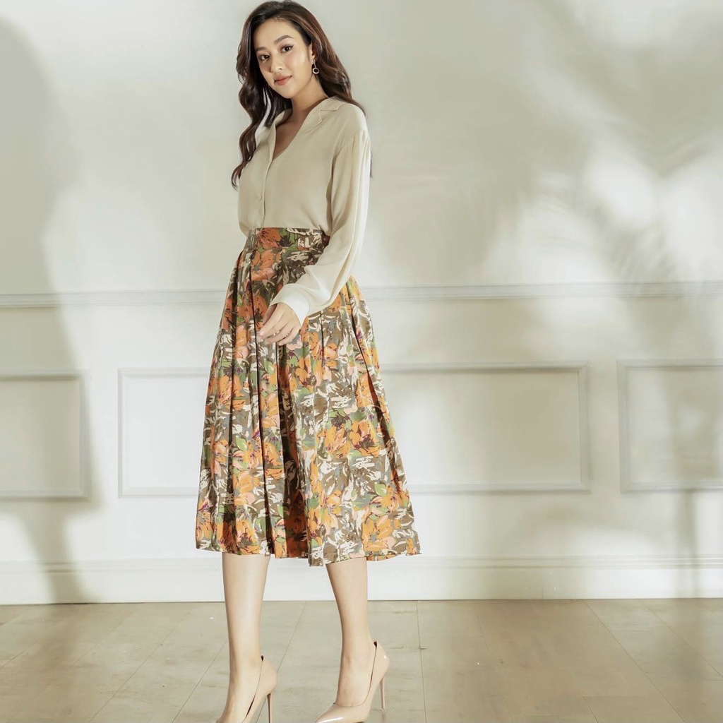 Set áo sơ mi Chân váy xếp li hoa