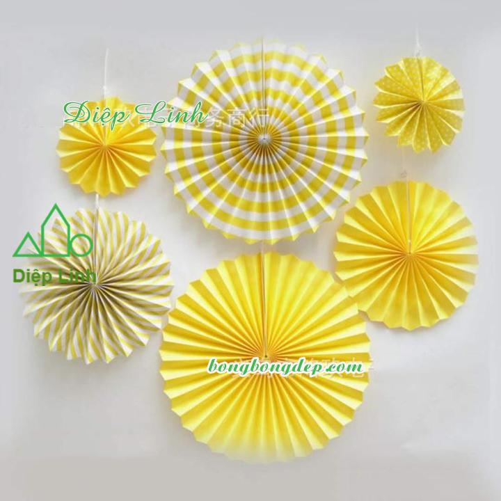 [HCM]Set 6 quạt giấy trang trí - Quạt trang trí sinh nhật. Có nhiều màu sắc cho bạn chọn. Hàng uy tín chất lượng giá tốt.