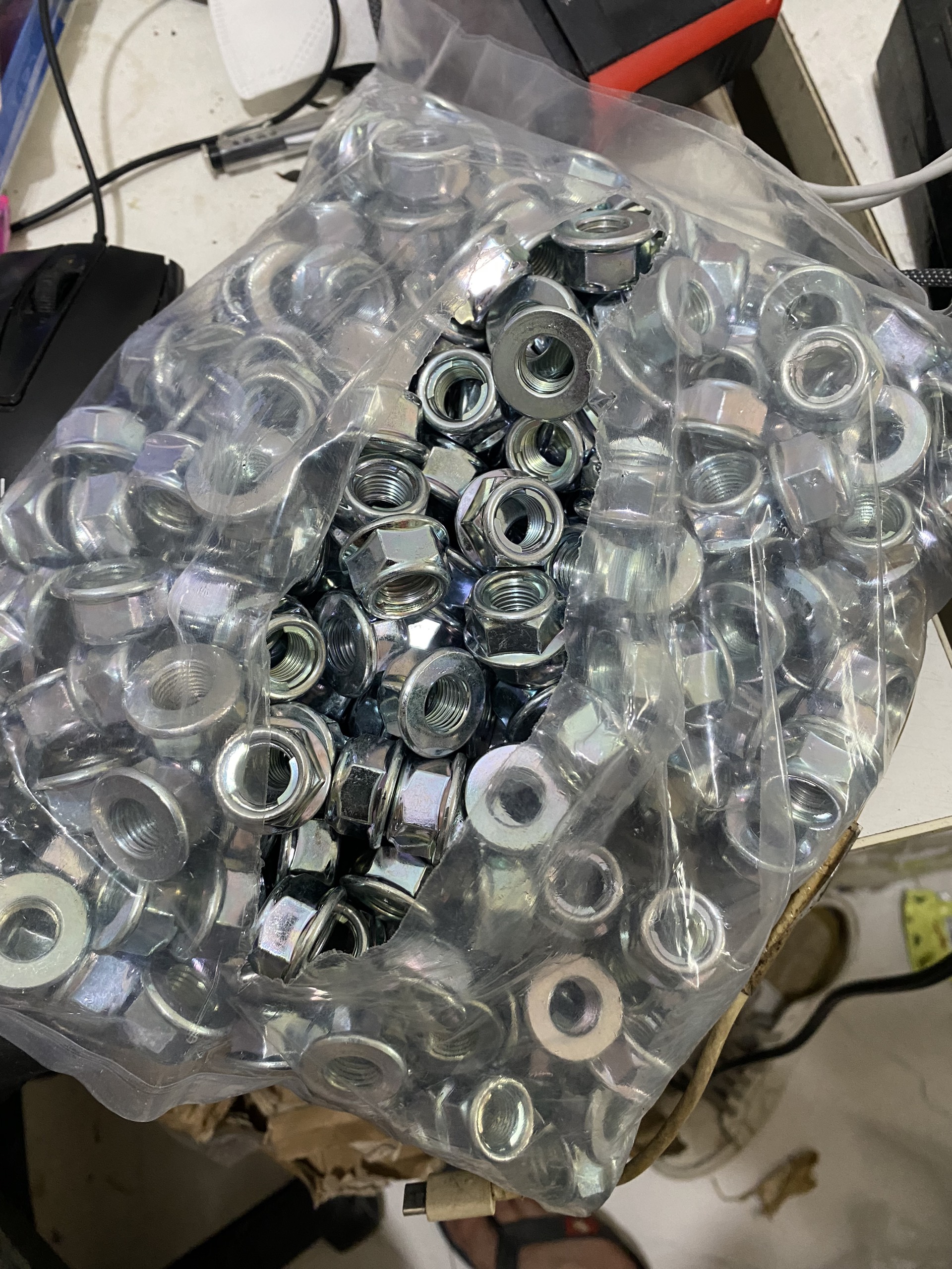 Ốc trục trước + sau 12mm zin Chất Lượng