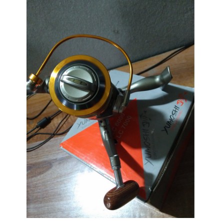 Máy Câu yumoshi lC 3000 - 7000  (cam kết bán hàng chất lượng có bảo hành)