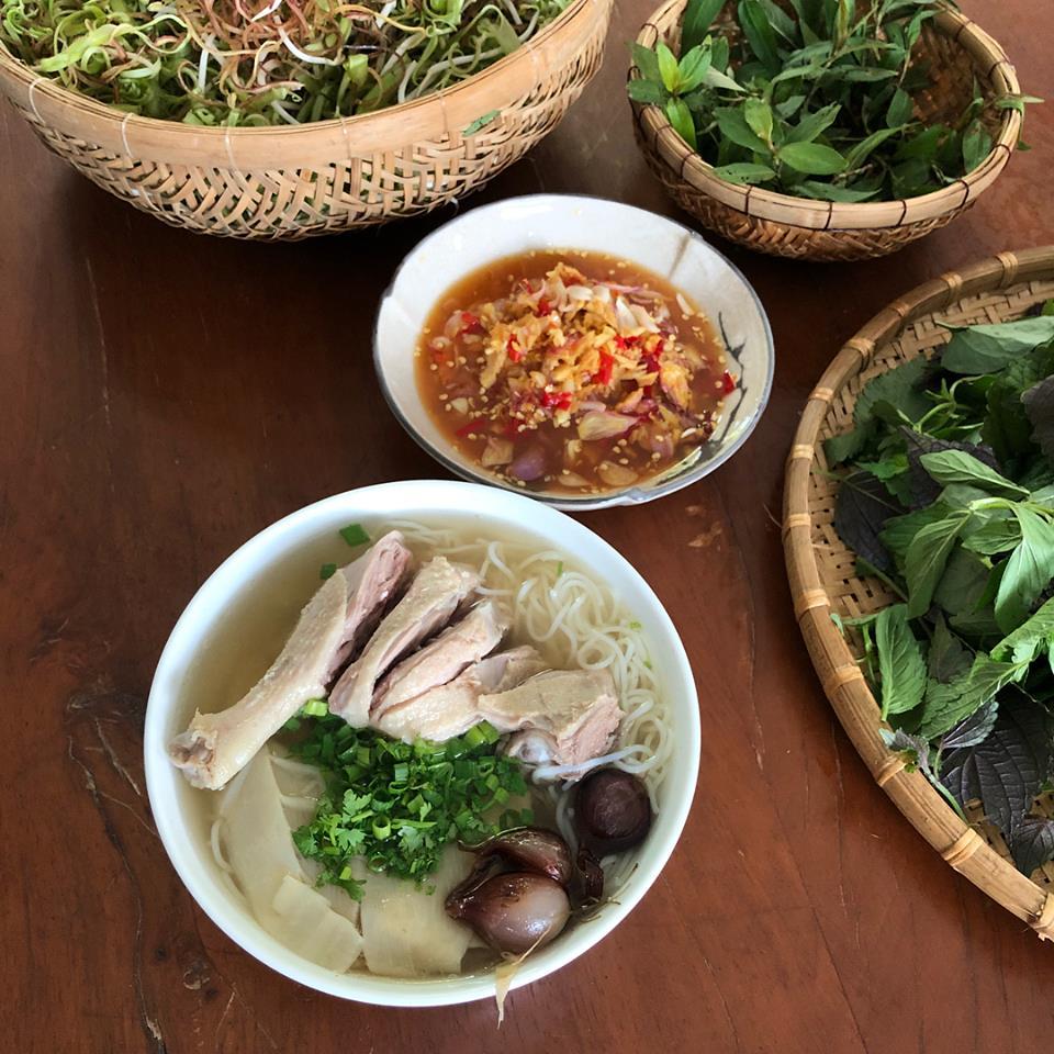 Combo 4 rổ tre ( 2 rổ 25cm, 2 rổ 30cm)