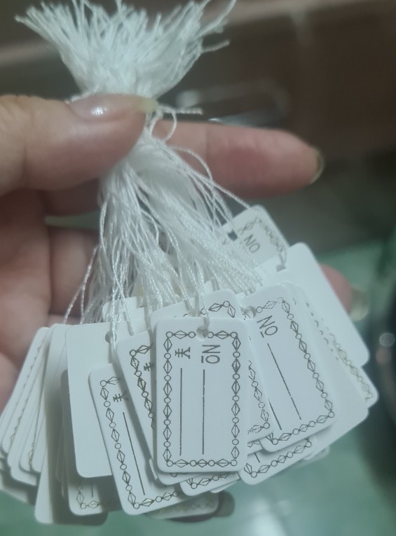 tem ghi giá cột chỉ trắng trang sức