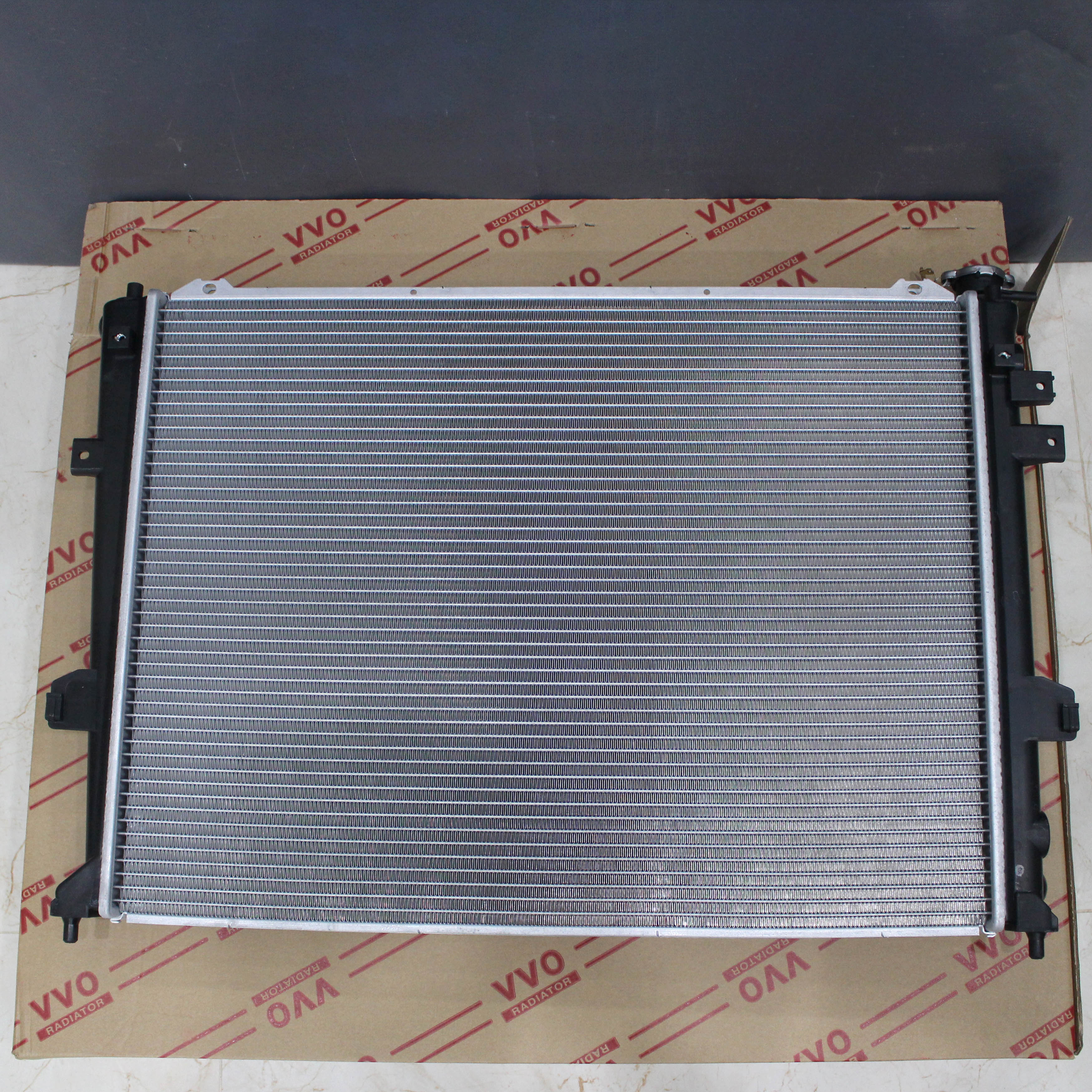 Két nước Kia Carens, 2006-2012, số sàn