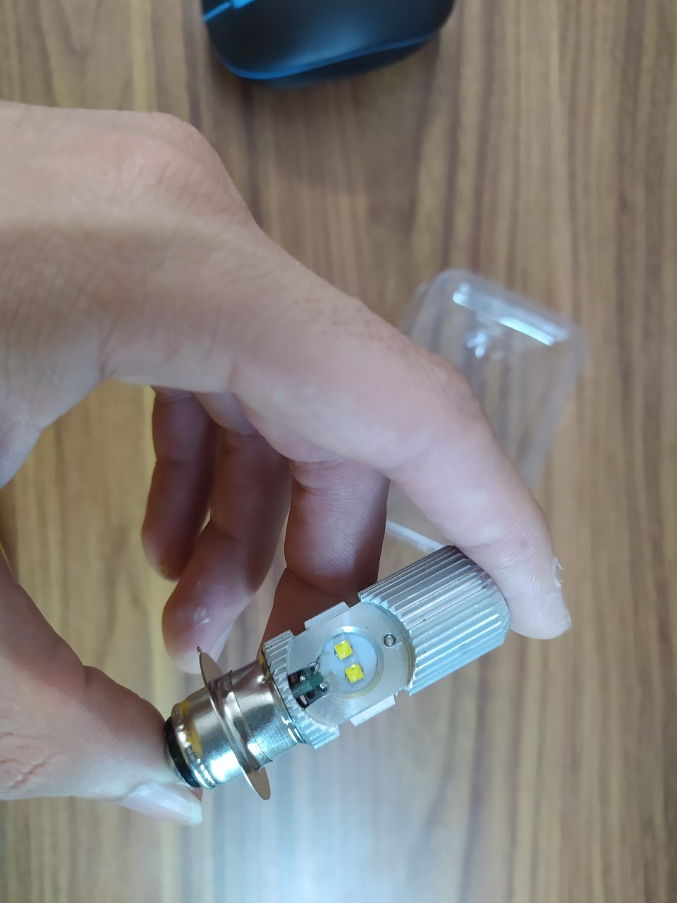 Đèn pha hilo M5- Đèn pha xe máy- Đèn led siêu sáng- đèn xe máy