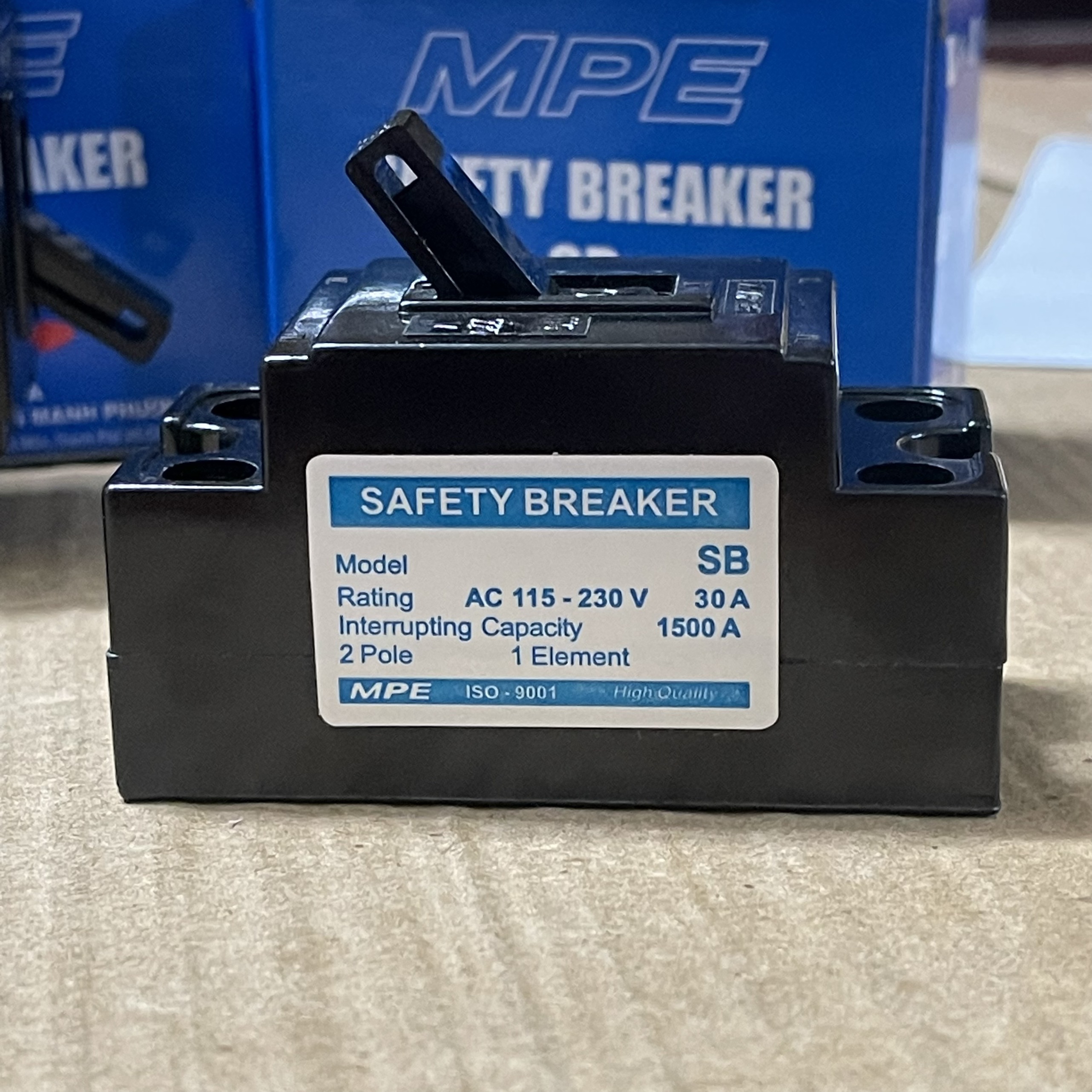 CẦU DAO ĐIỆN TỰ ĐỘNG MPE,CB CÓC 20A,30A MPE