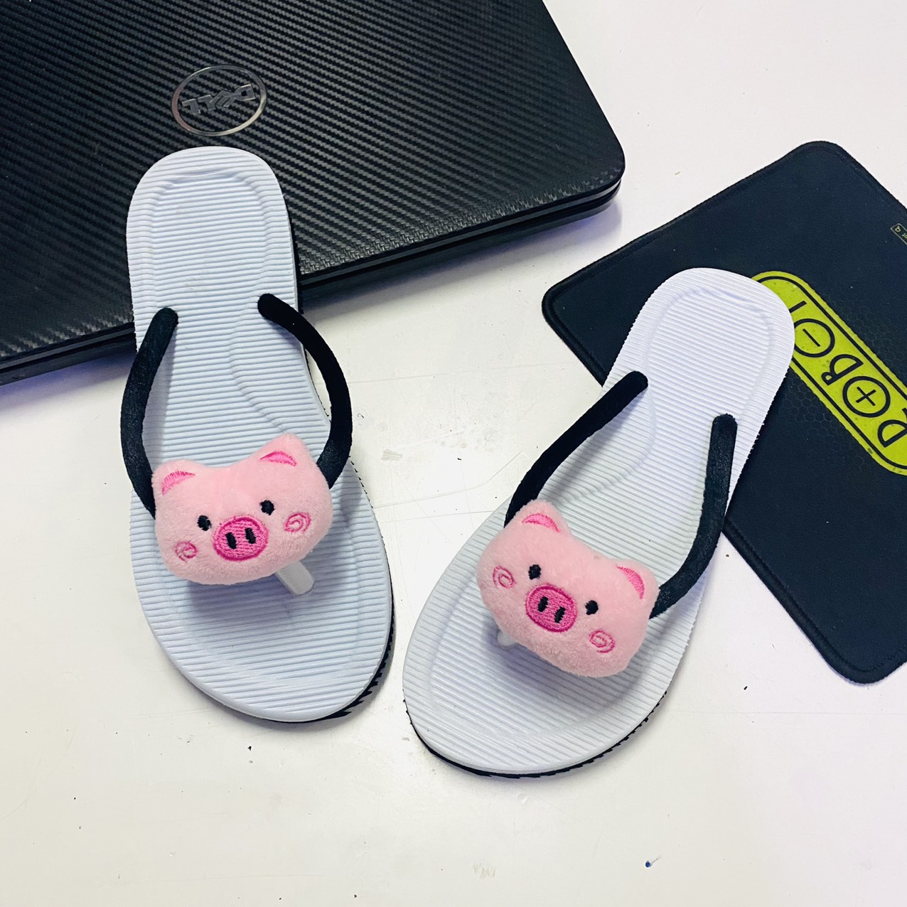Dép xỏ ngón nữ hình gấu siêu cute