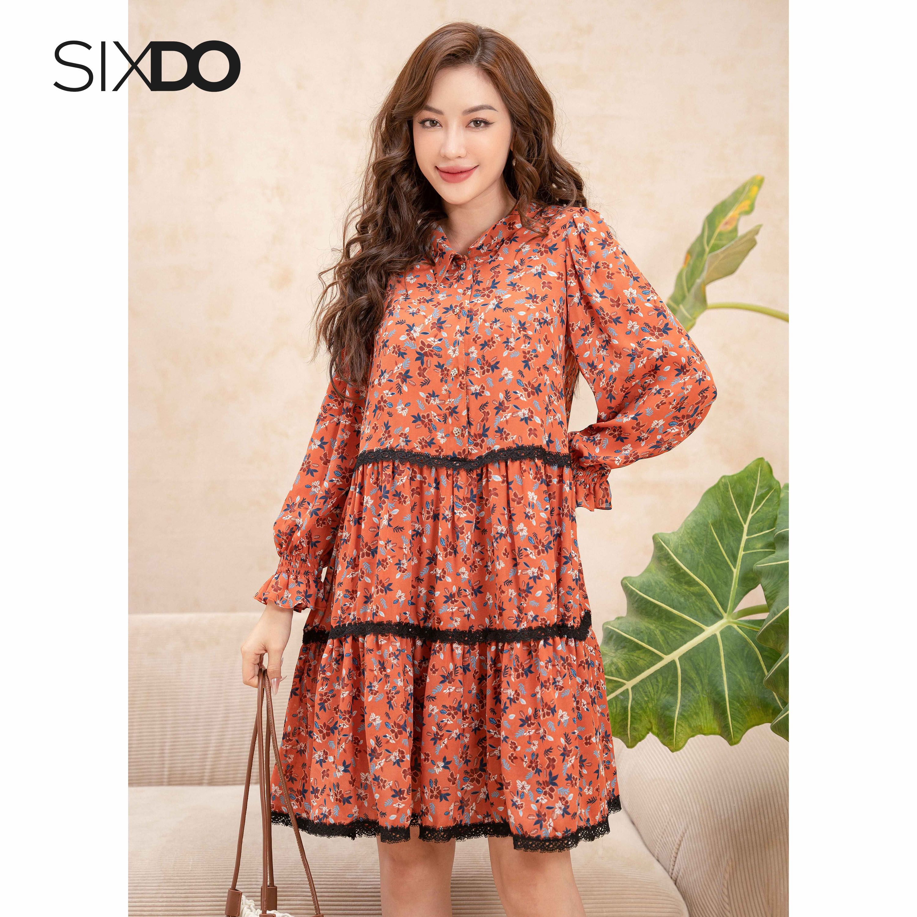 Đầm hoa babydoll dài tay SIXDO (Floral Midi Woven Dress)