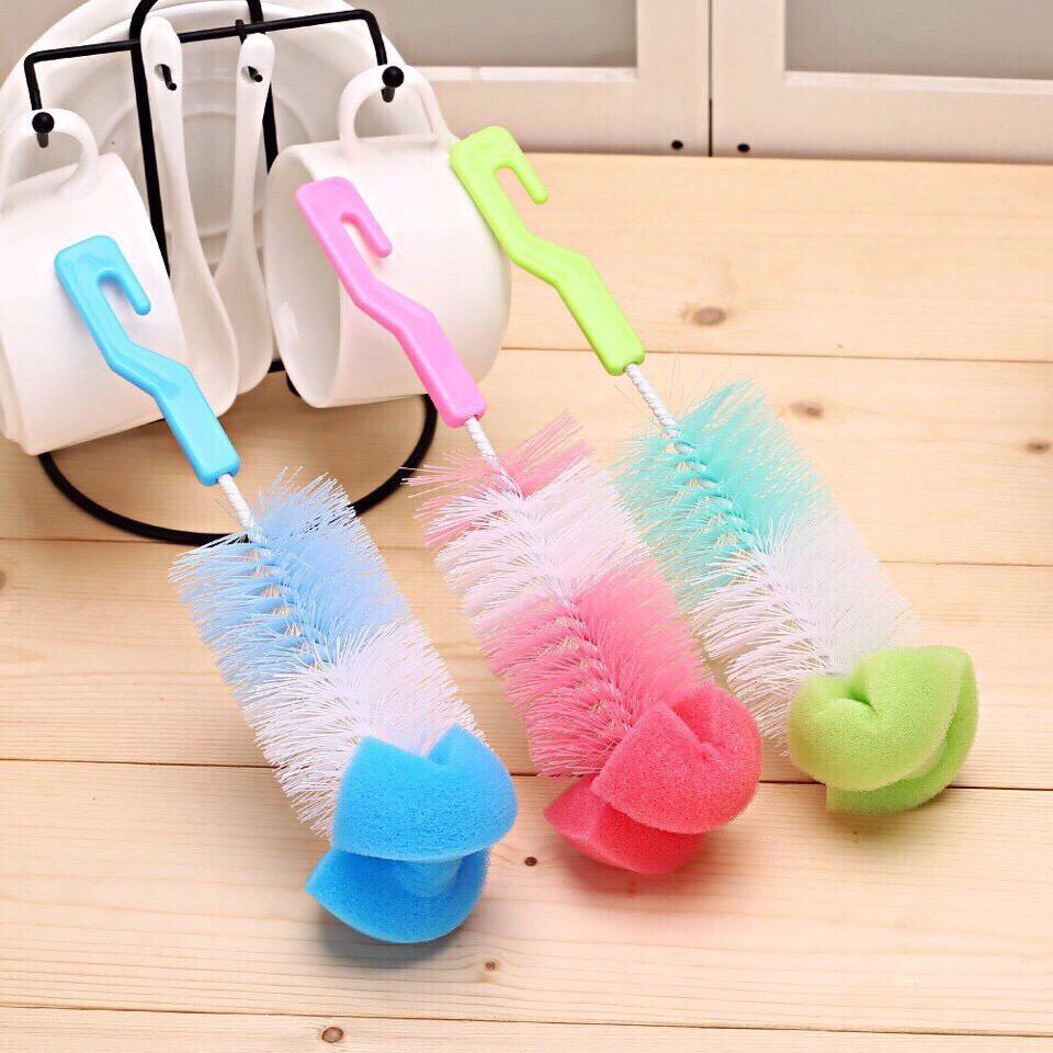 BỘ 2 CÂY RỬA BÌNH SỮA VÀ NÚM TY CHO BÉ