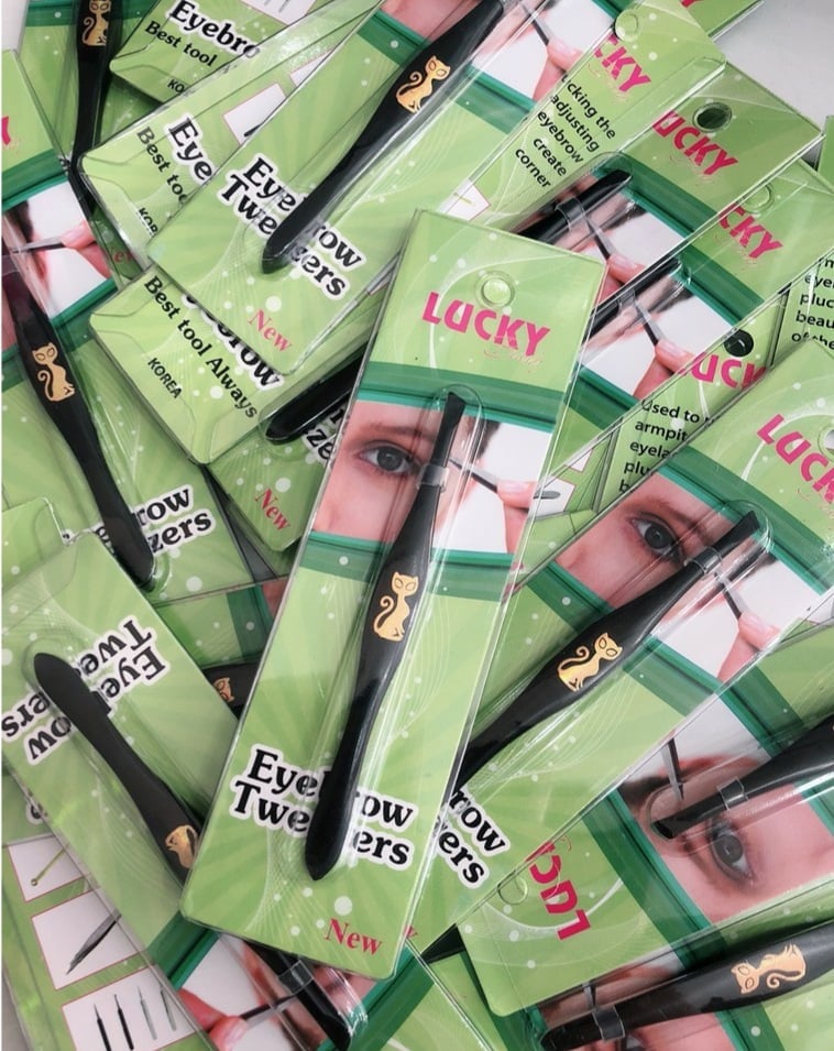 Nhíp Mèo Lucky