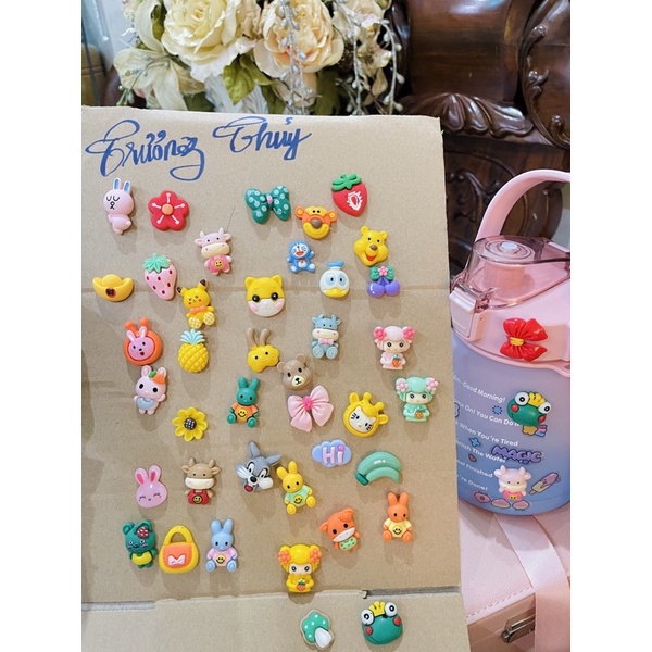 STICKER 3D HÌNH DÁN NỔI BÌNH NƯỚC SIÊU DỄ THƯƠNG