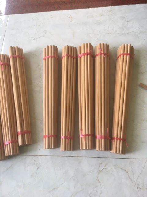 ĐŨA TRE VÓT THỦ CÔNG