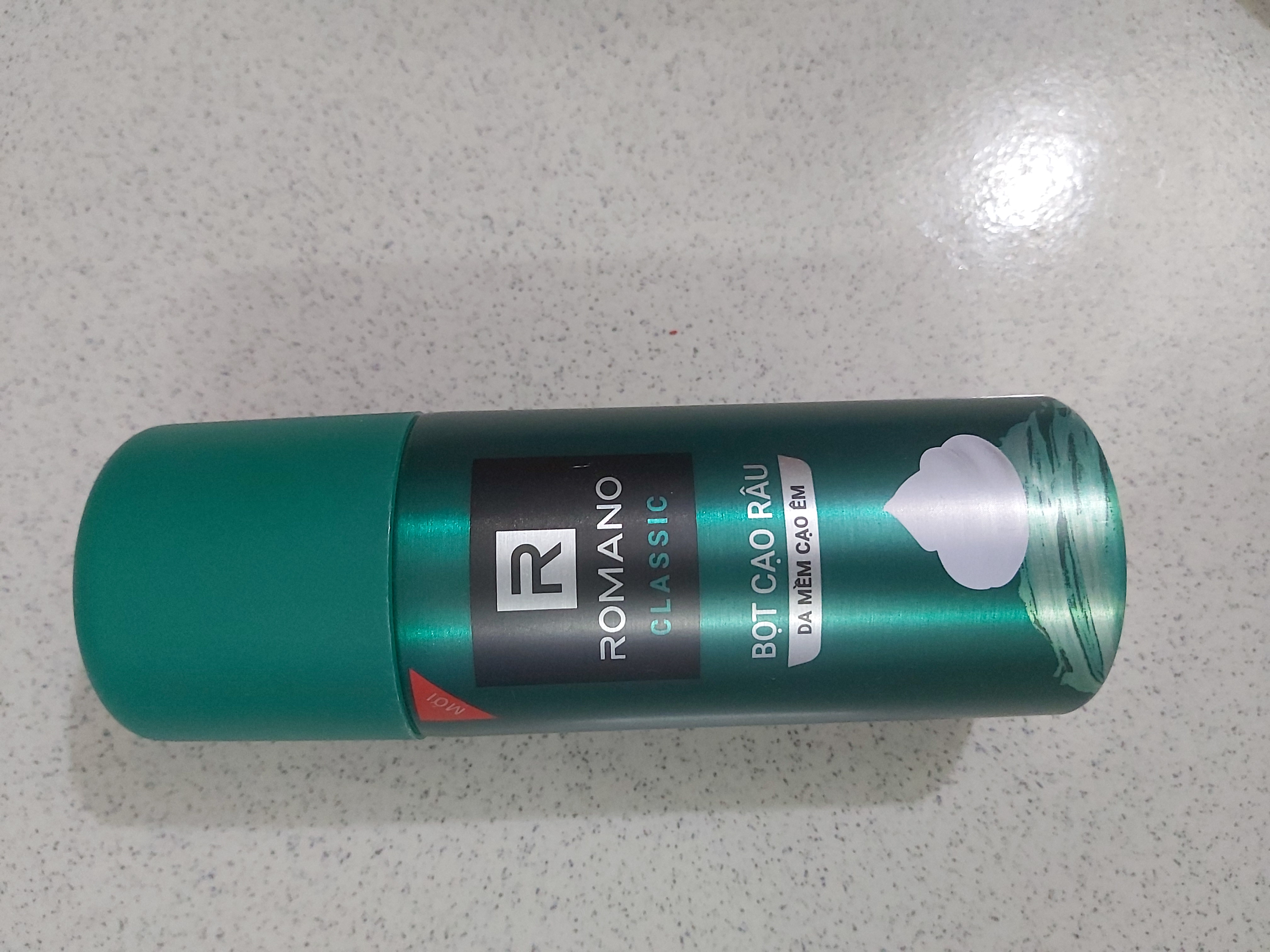 Bọt cạo râu Romano 175ml