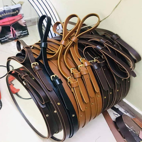 (Size 50cm) Gương Tròn Treo Tường Viền Da Simili (Màu Vàng Bò)