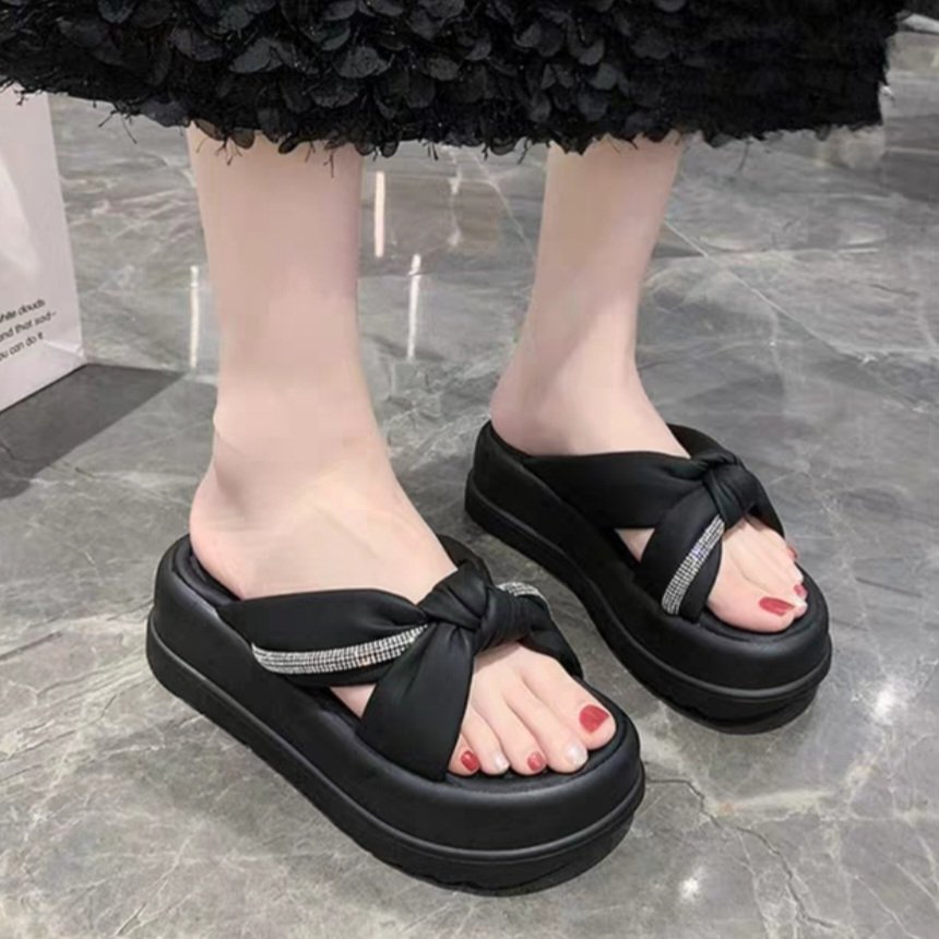 DÉP BM CHÉO CỘT PHỐI XOÀN