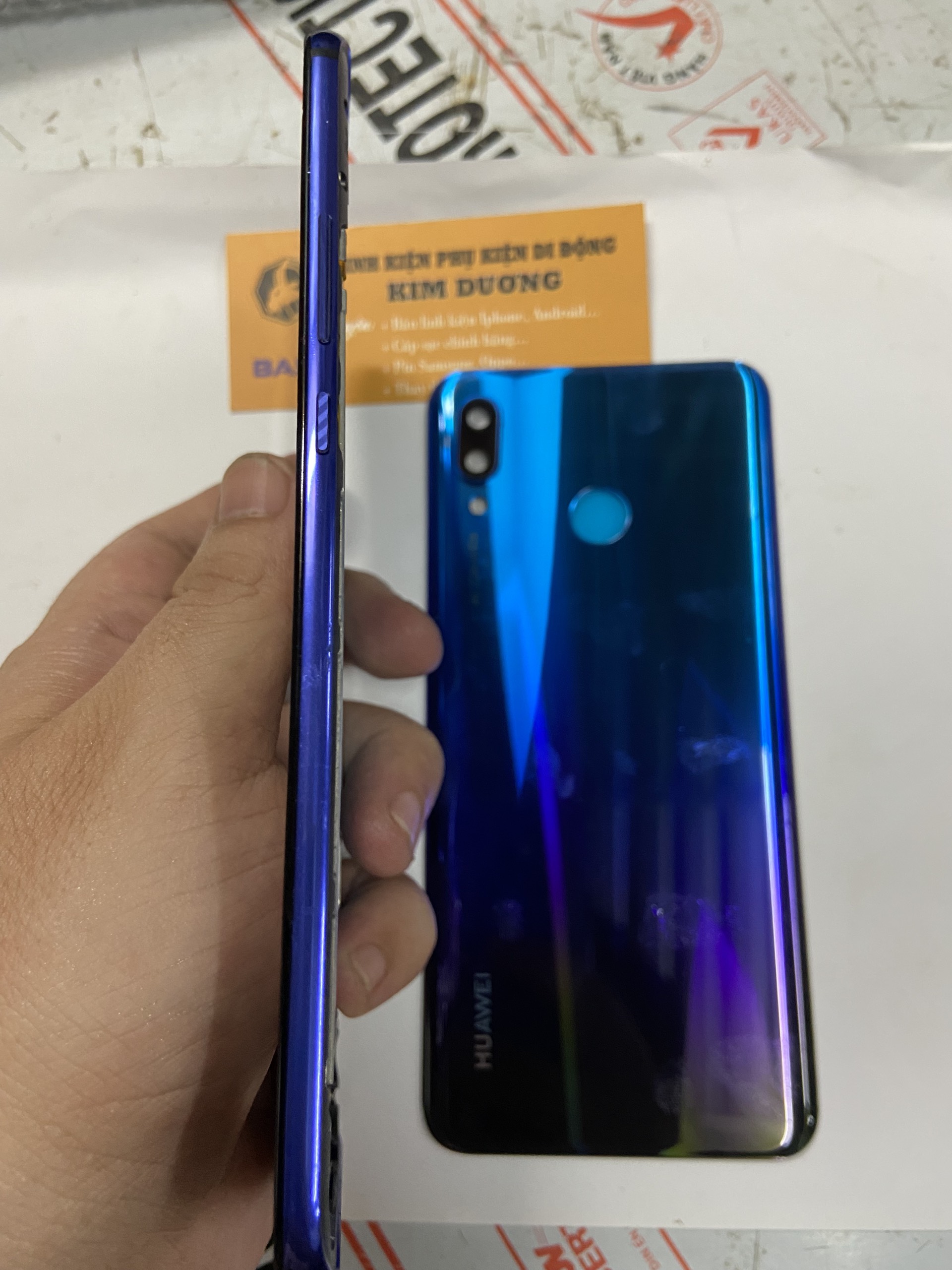 Vỏ bộ/ Khung sườn ( benzen) + Lưng kính Huawei Nova 3i ( có kính cam)