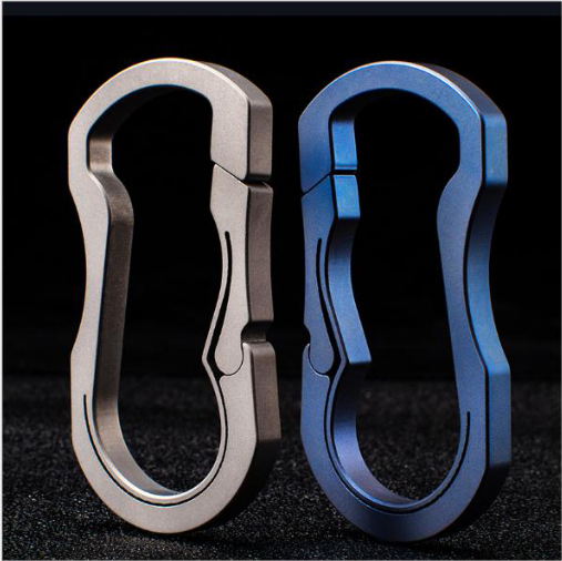 móc treo khóa chữ D titanium bụng cong