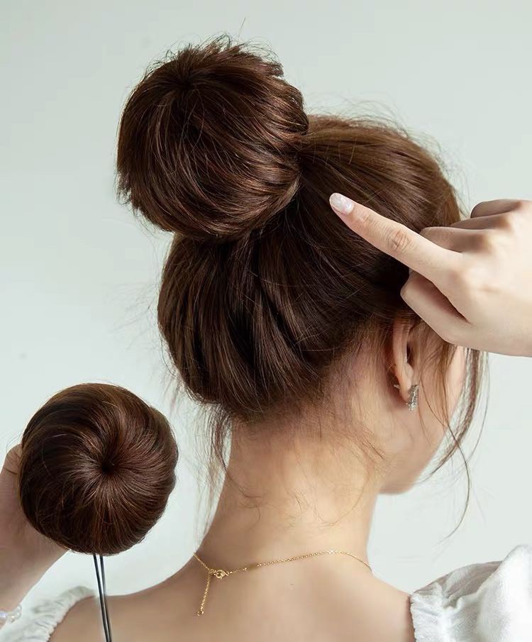 Tóc giả búi củ tỏi