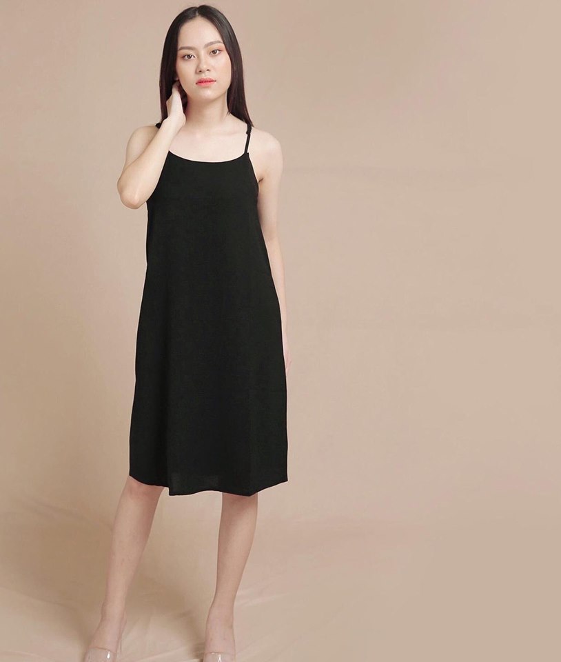 Váy 2 dây, đầm xuông - chất đũi lụa trơn basic nữ
