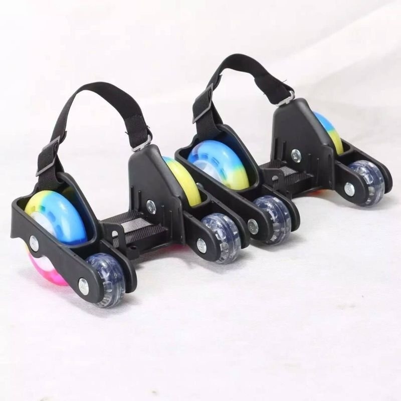 Phân phối Mới được Nhiều Màu Sắc PU 4 Bánh Xe Nhấp Nháy Lăn (Đen)-quốc tế