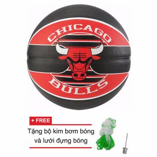 Quả bóng rổ Spalding NBA Team Chicago Bulls Outdoor size7 + Tặng bộ kim bơm bóng và lưới đựng bóng thumbnail