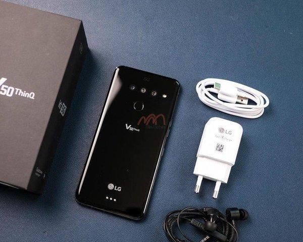 Tai nghe LG V50 ThinQ