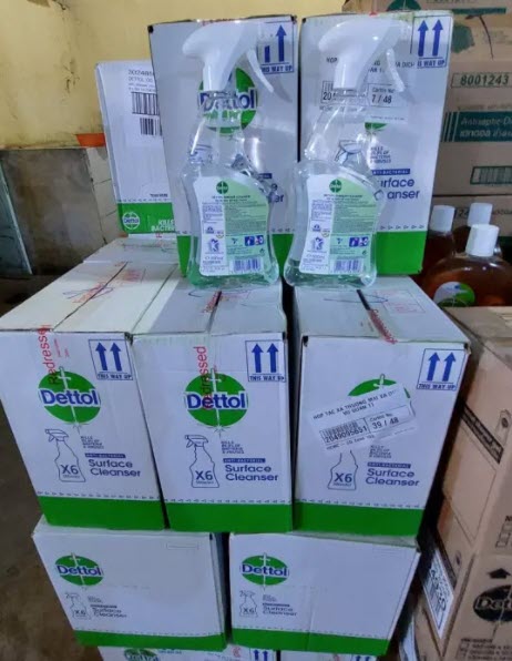 Combo 2 Chai Xịt Vệ Sinh Bề Mặt Dettol 500ml