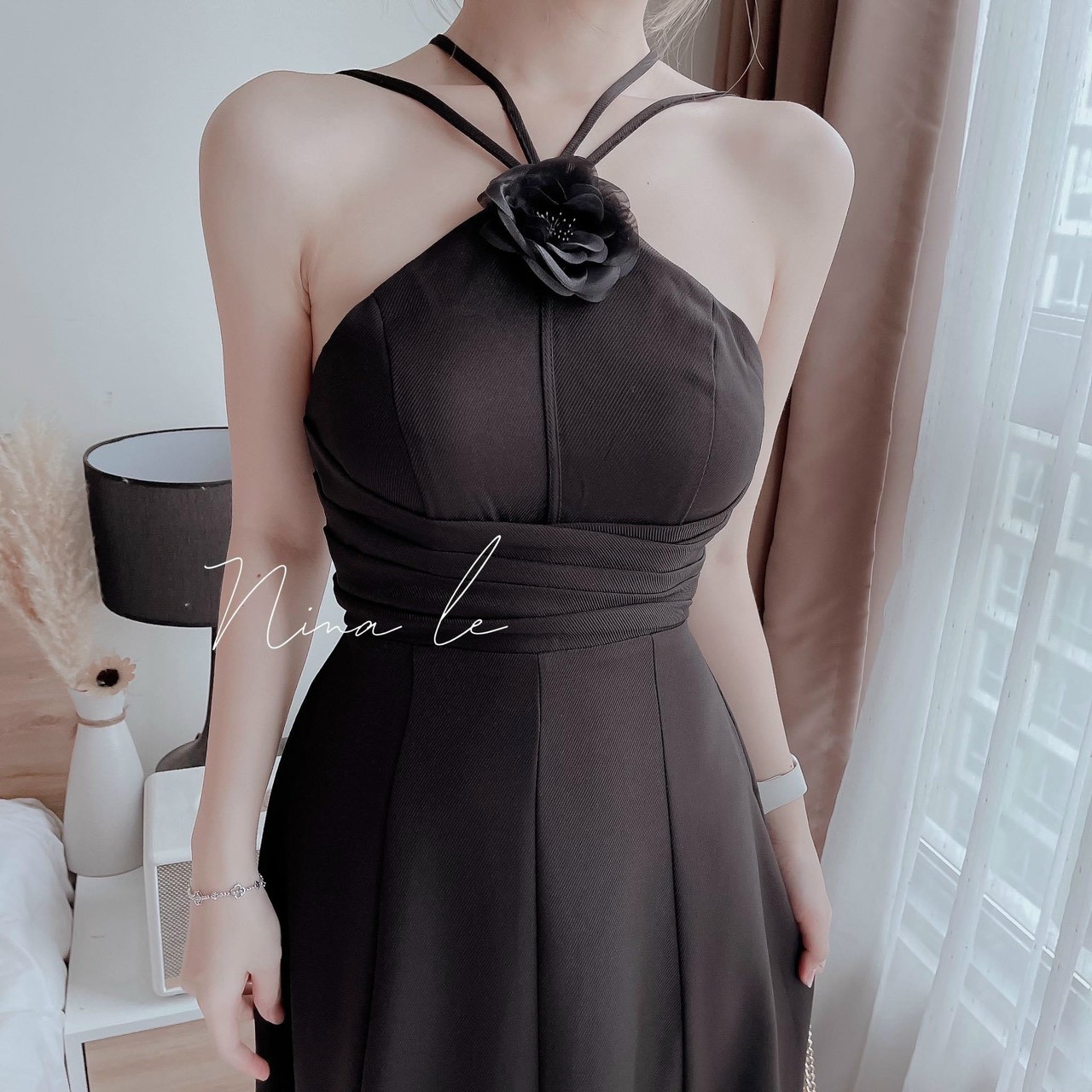 đầm cổ đang dây kết bông cực xinh