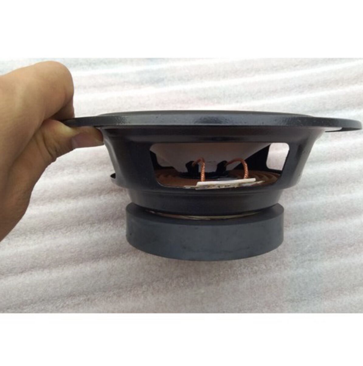LOA BASS 16 NAM CHÂM 100 - GIÁ 2 CỦ