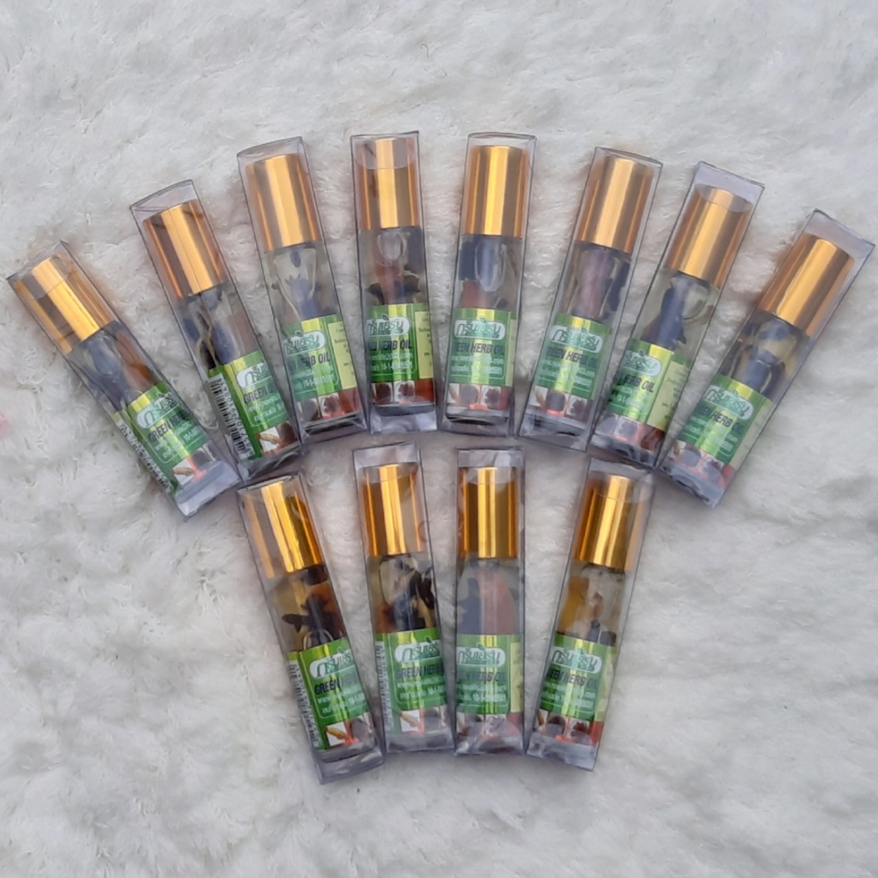 Dầu Gió Thảo Dược Green Herb Thái Lan 8ml
