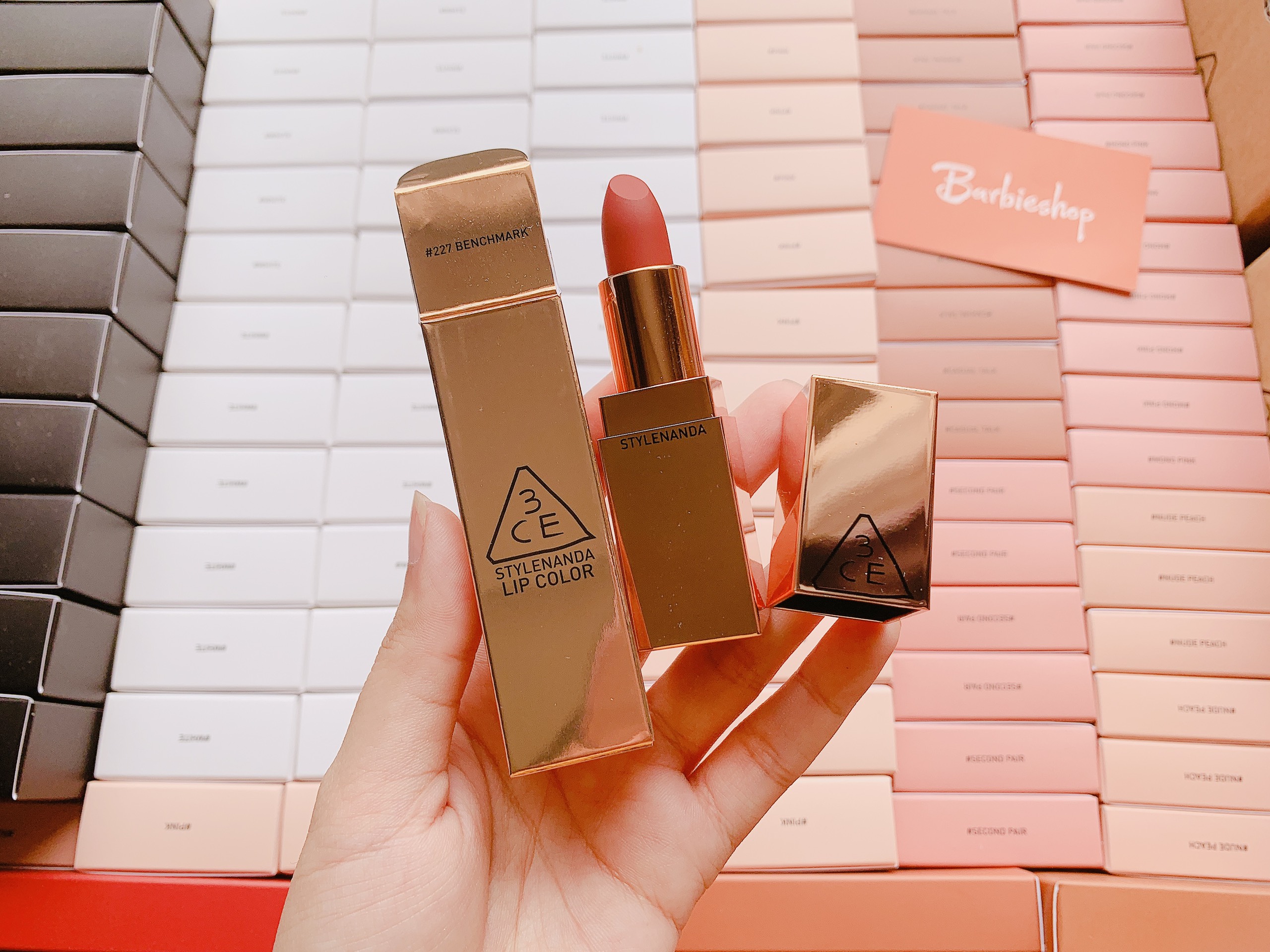Son Thỏi 3CE Matte Lip Color Vỏ Vàng (226-227-228)