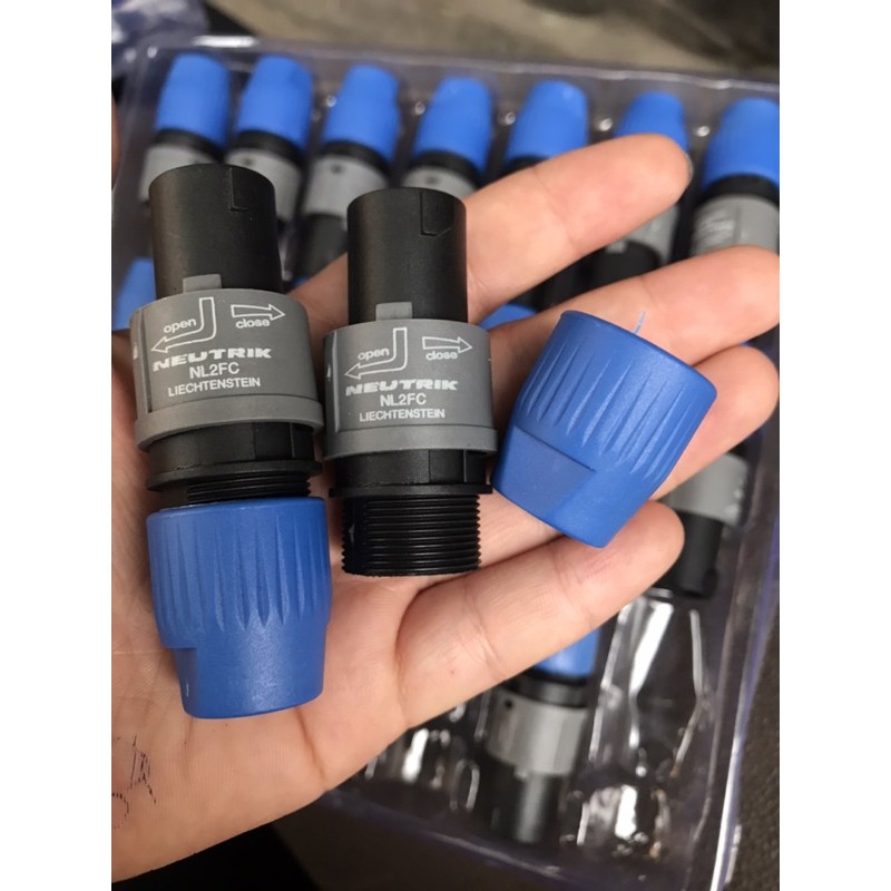 Jack loa sân khấu, Giá 10 cái